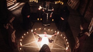 satanistu-ritualas